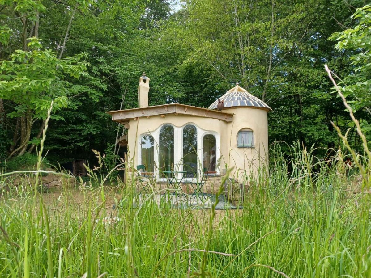 Sarl Verrerie Royale Val-Couesnon エクステリア 写真