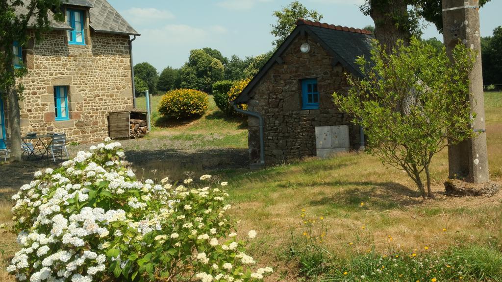 Sarl Verrerie Royale Val-Couesnon エクステリア 写真